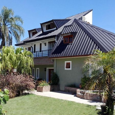 Posada Villa Club, Apart 3 Cerca Del Aeropuerto El Palomar Hurlingham Kültér fotó